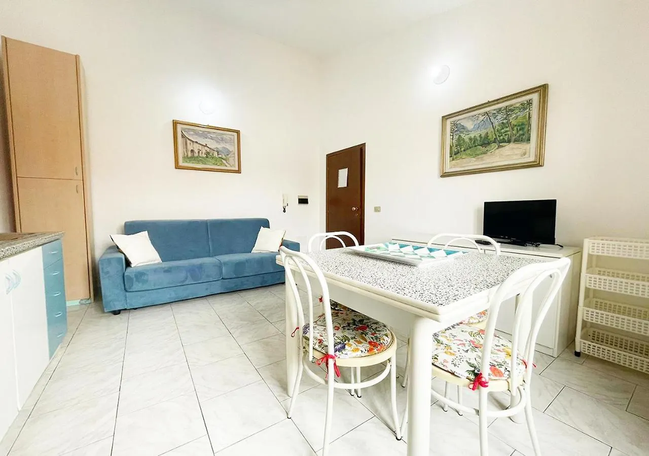شقة Pgs Immobiliare Srls- Residenza Eleonora Bilocale Terrazza E Parcheggio Privato La Maddalena  لا ماداّلينا